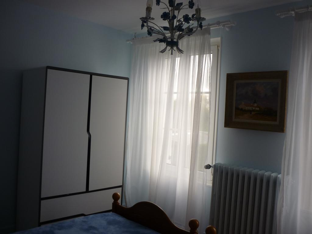 Chambres D'Hotes Le Jardin D'Alice Le Tilleul Номер фото